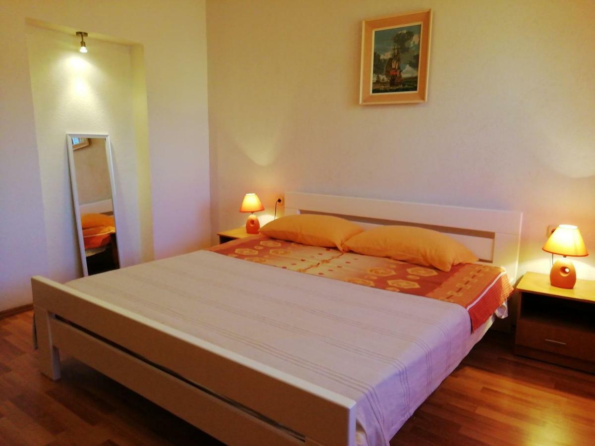 Apartments Jadranka Ivana Pula Dış mekan fotoğraf